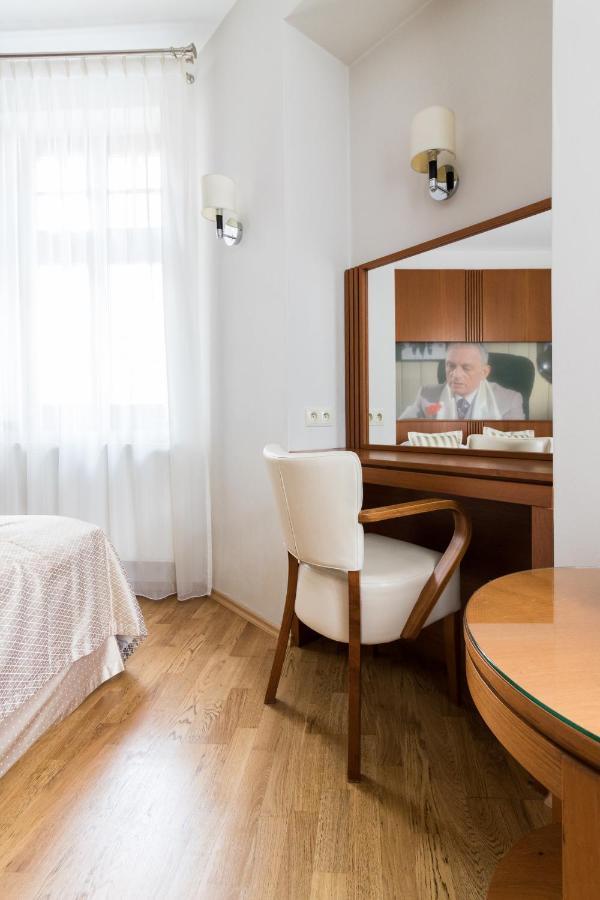 Golub-Dobrzyń Hotel Vabank מראה חיצוני תמונה