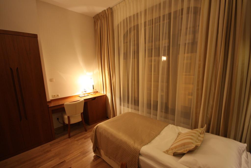 Golub-Dobrzyń Hotel Vabank חדר תמונה